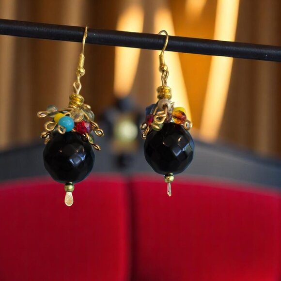Black facet drop earring with multi color accent beads - Picture 2 of 4